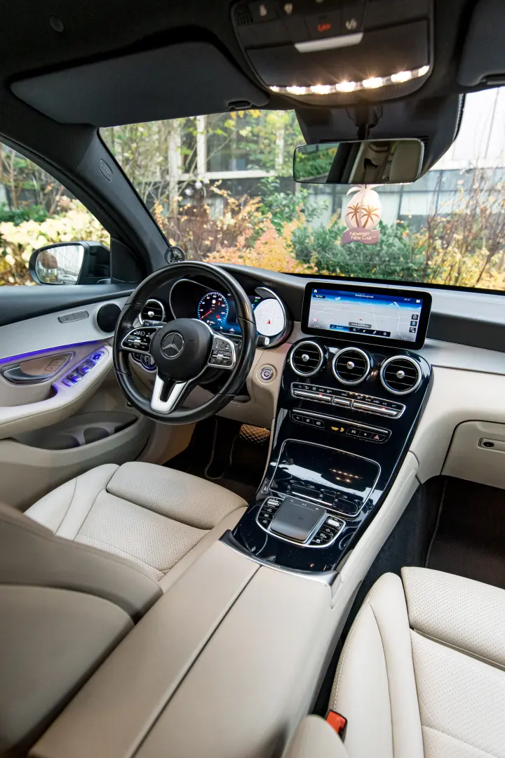 Mercedes-Benz GLC 220