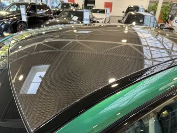 M5 Limousine M Drivers P. Ultimate B&W AHK 0 5%