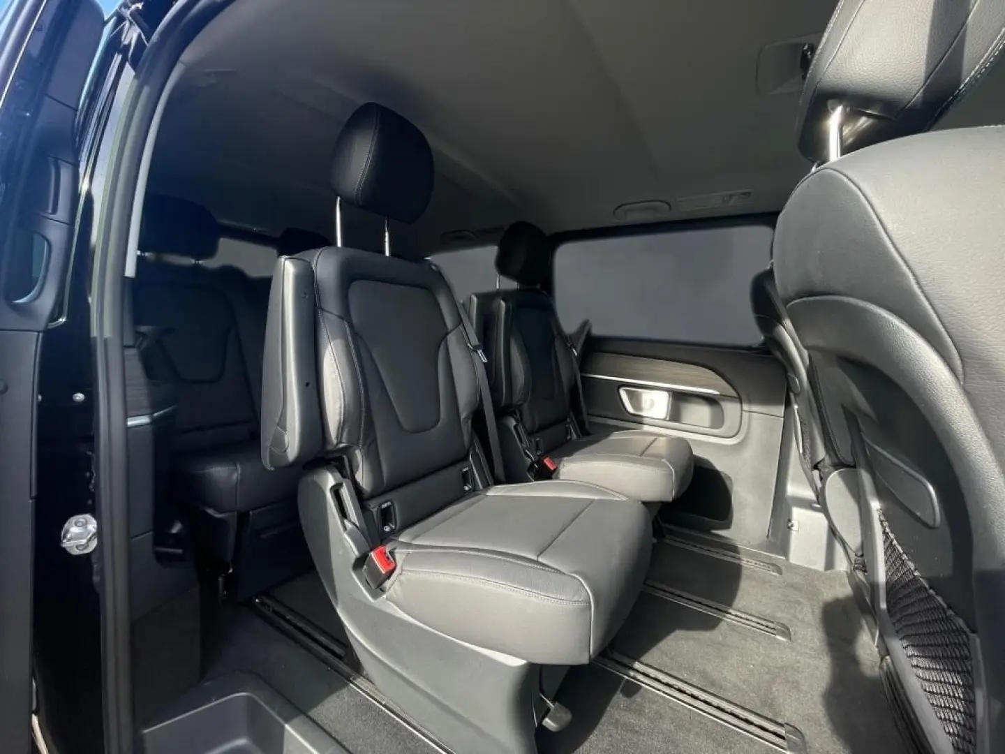 V 300 d AVANTGARDE Lang MBUX LIEGEPAKET AHK AVAN