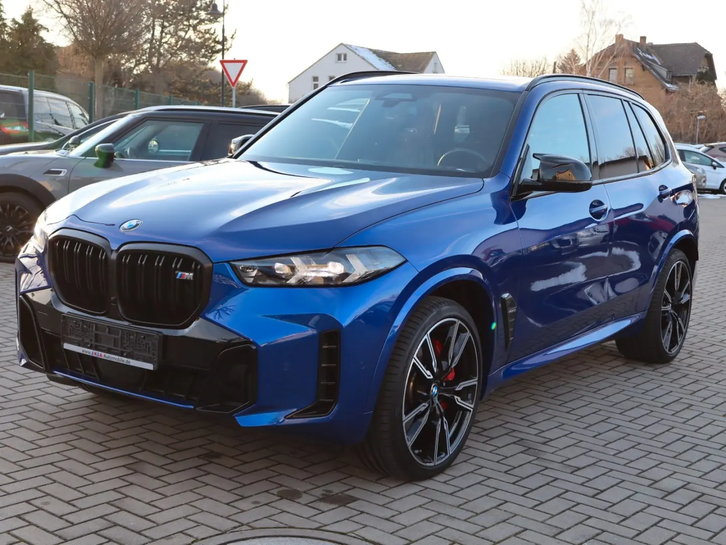 X5 M60