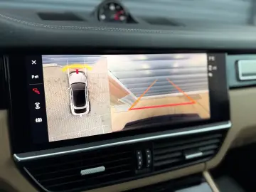 Cayenne Hybrid Platinum Edition SportC 360 Pano