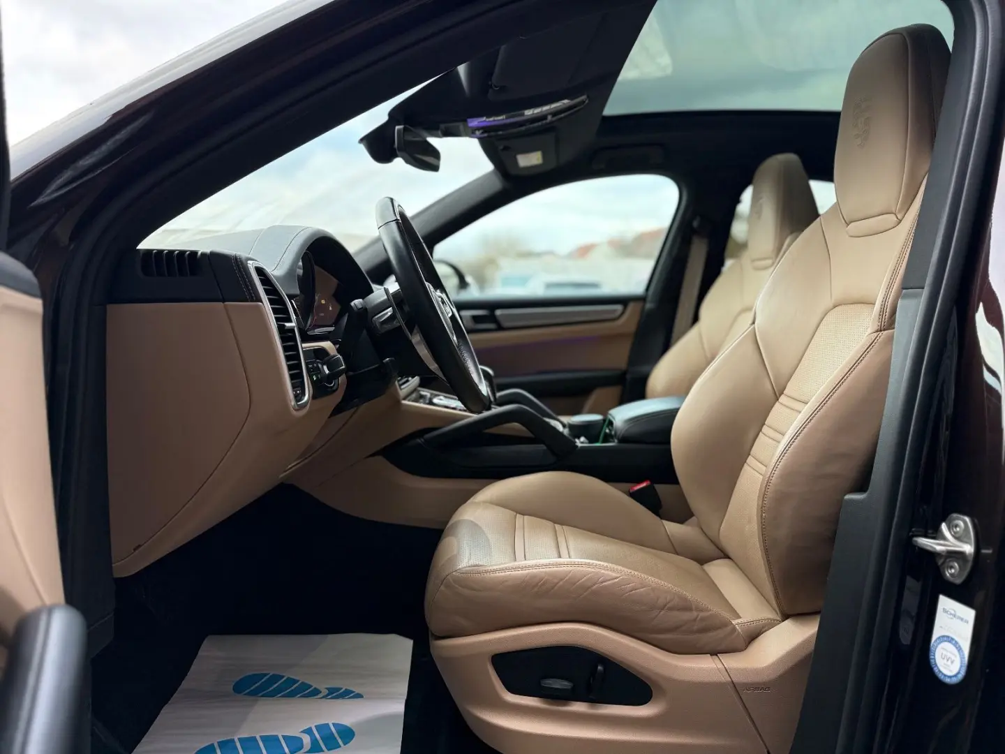 Cayenne Hybrid Platinum Edition SportC 360 Pano