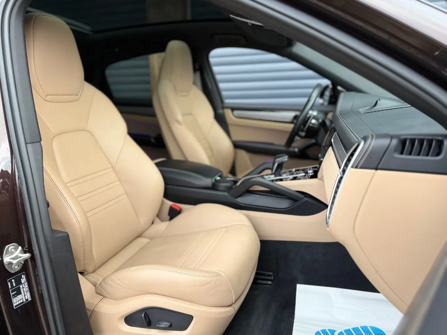 Cayenne Hybrid Platinum Edition SportC 360 Pano