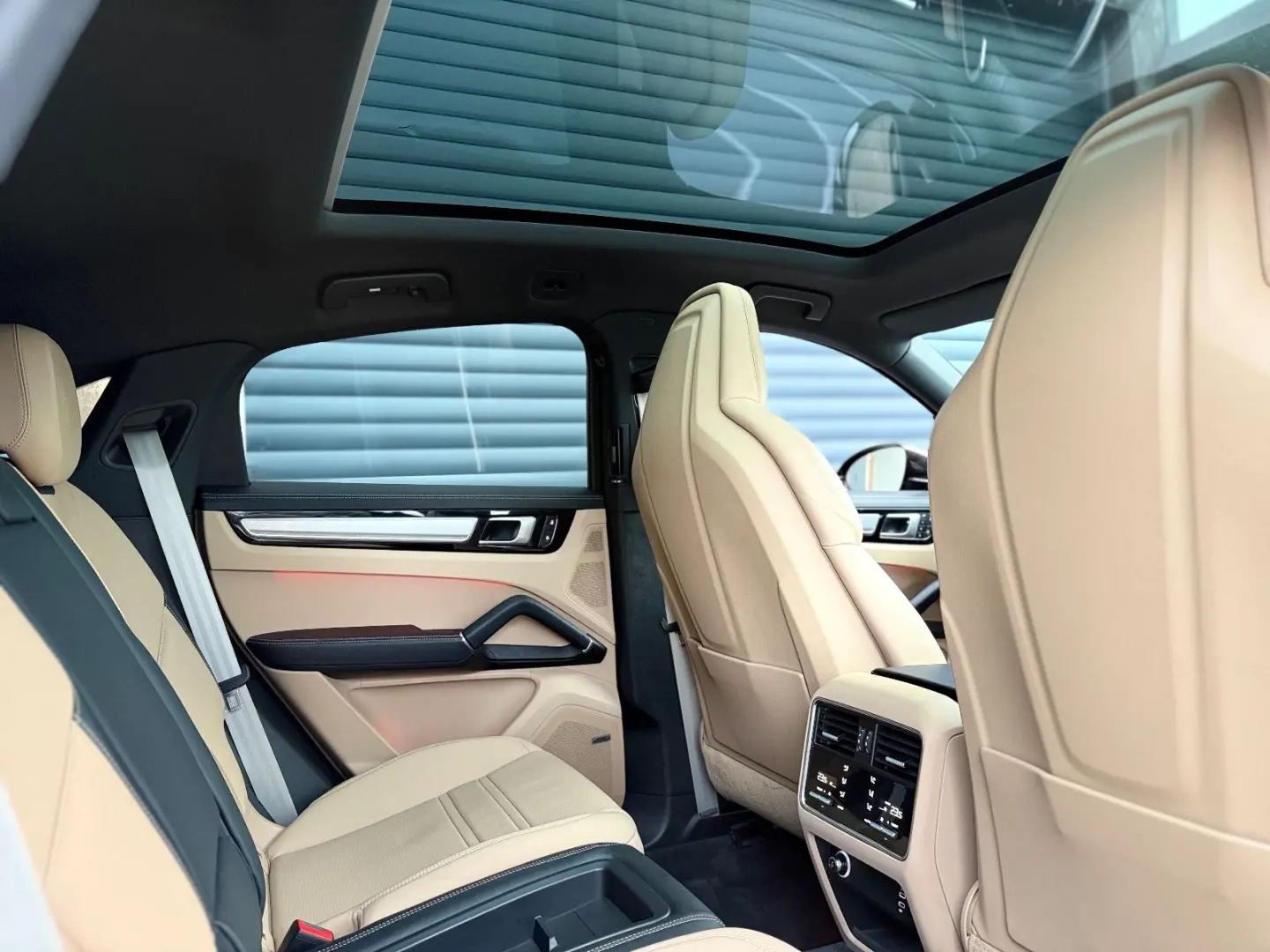 Cayenne Hybrid Platinum Edition SportC 360 Pano