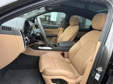 Cayenne Coupe Turbo Carbon Massage Pano Sportabg