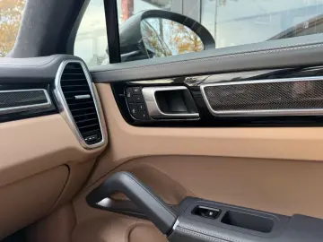 Cayenne Coupe Turbo Carbon Massage Pano Sportabg