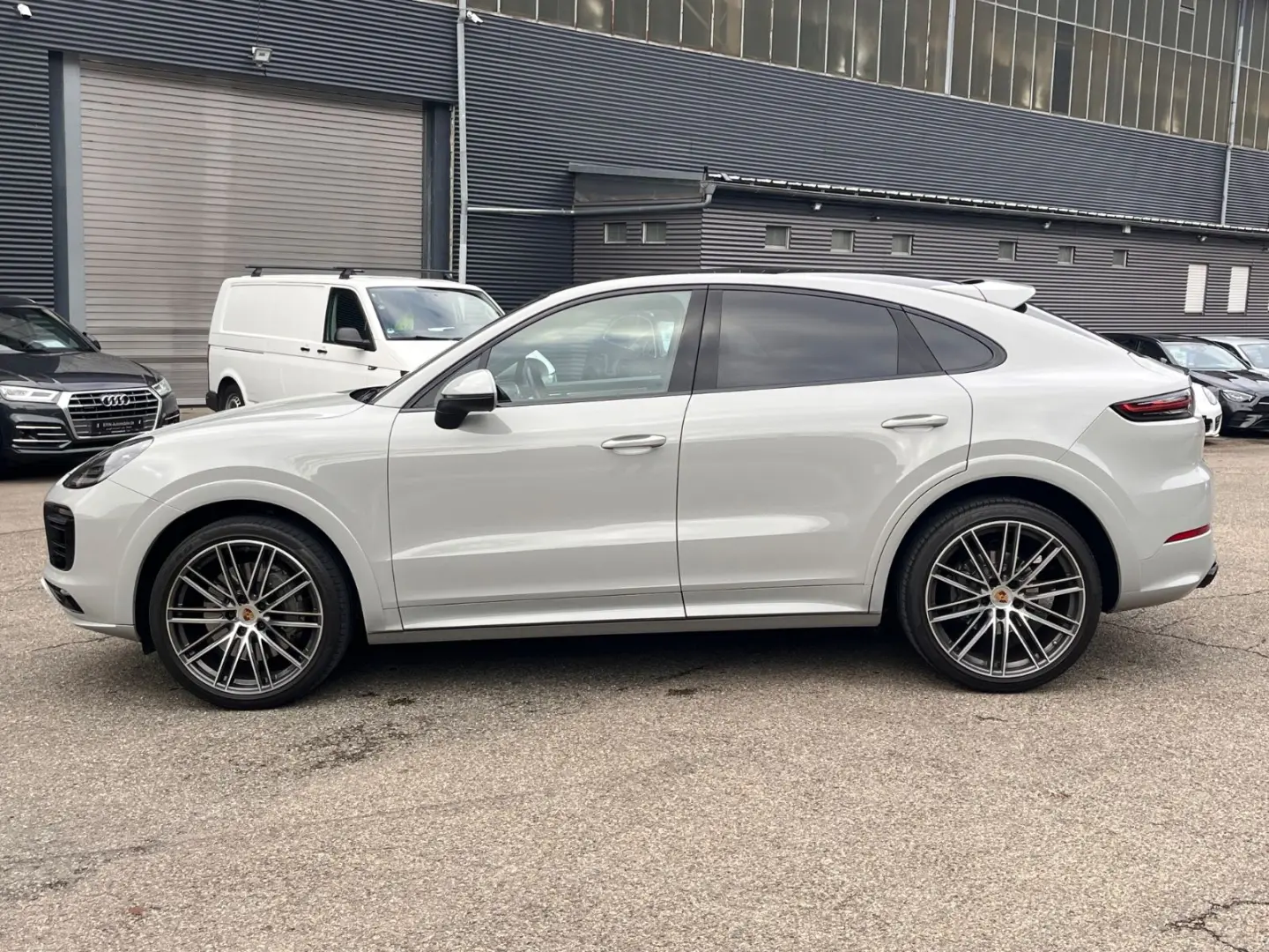 Cayenne Coupe S  CHRONO BURMESTER SPORT DESIGN