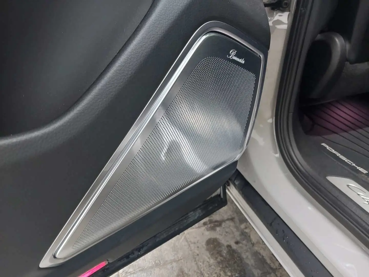 Cayenne Coupe S  CHRONO BURMESTER SPORT DESIGN