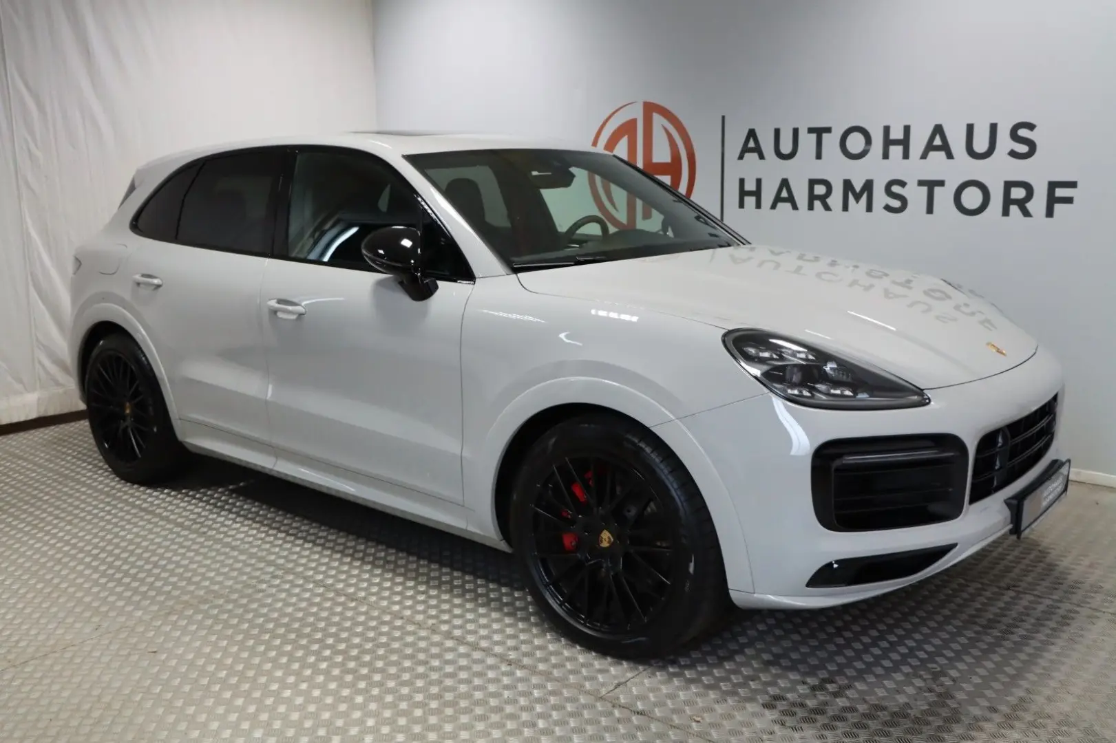 Cayenne GTS 21 Zoll Pano APPROVED BIS 01 2027