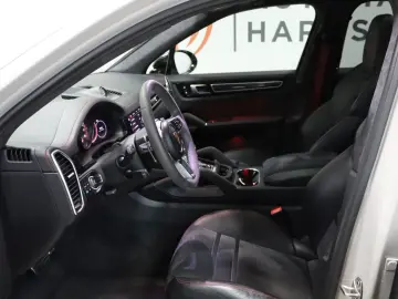 Cayenne GTS 21 Zoll Pano APPROVED BIS 01 2027