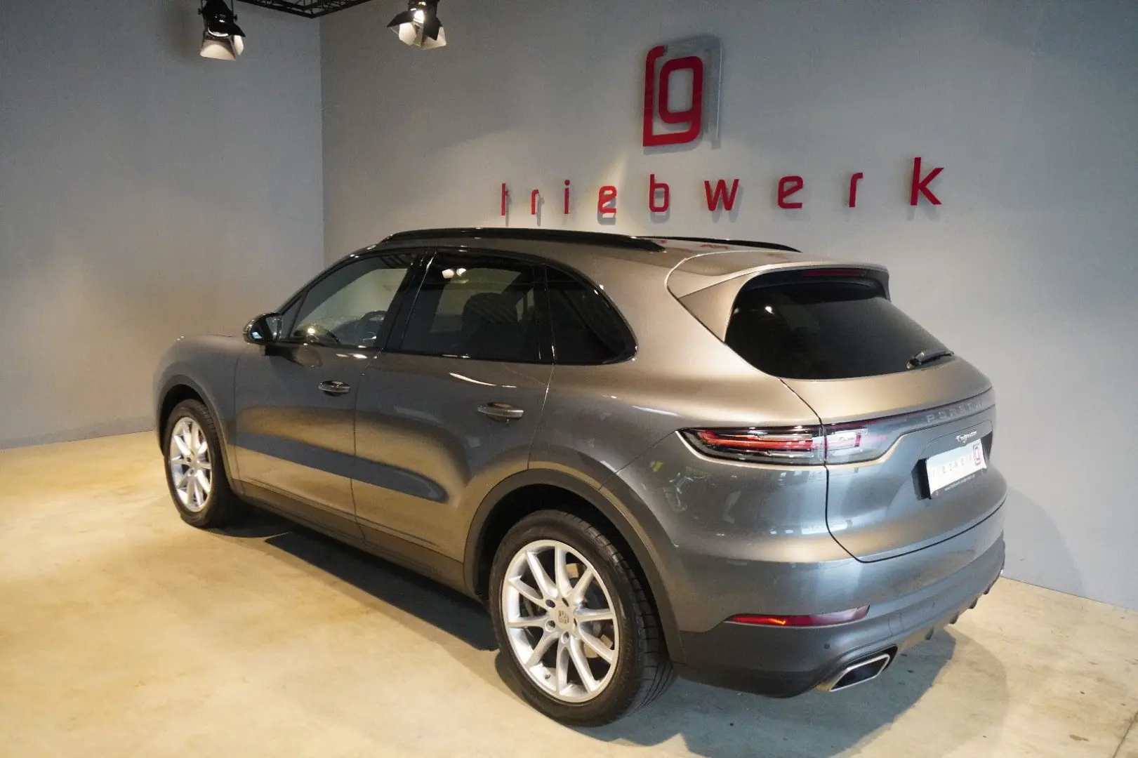 Cayenne 3.0 V6  APPROVED U-Frei Pano 20 Zoll Top