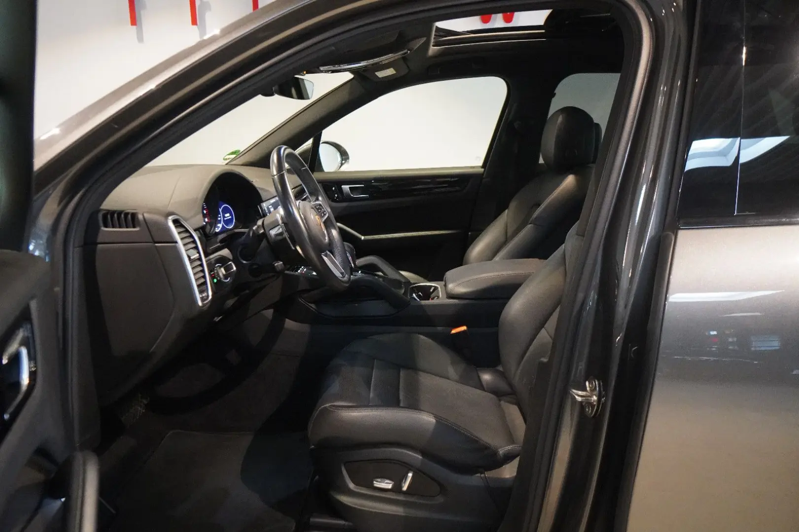 Cayenne 3.0 V6  APPROVED U-Frei Pano 20 Zoll Top