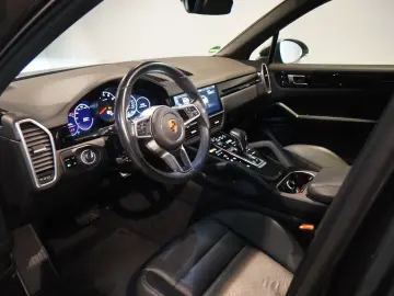 Cayenne 3.0 V6  APPROVED U-Frei Pano 20 Zoll Top