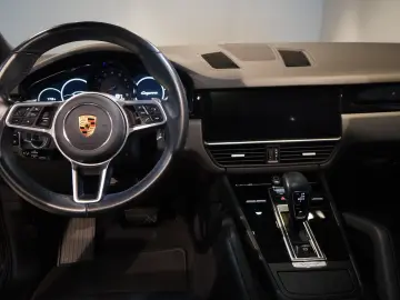 Cayenne 3.0 V6  APPROVED U-Frei Pano 20 Zoll Top