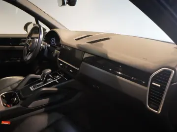 Cayenne 3.0 V6  APPROVED U-Frei Pano 20 Zoll Top