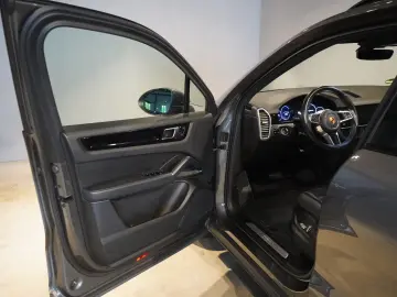 Cayenne 3.0 V6  APPROVED U-Frei Pano 20 Zoll Top