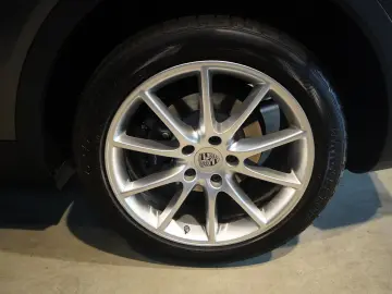 Cayenne 3.0 V6  APPROVED U-Frei Pano 20 Zoll Top