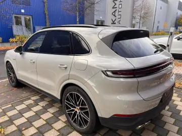 Cayenne S E-Hyb #KREIDE! MASSAGE! AHK! INNO! 360