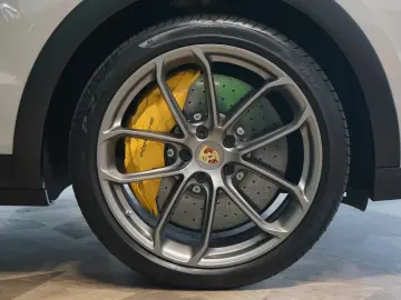 GTS TECHART GT STREET R PCCB PASM