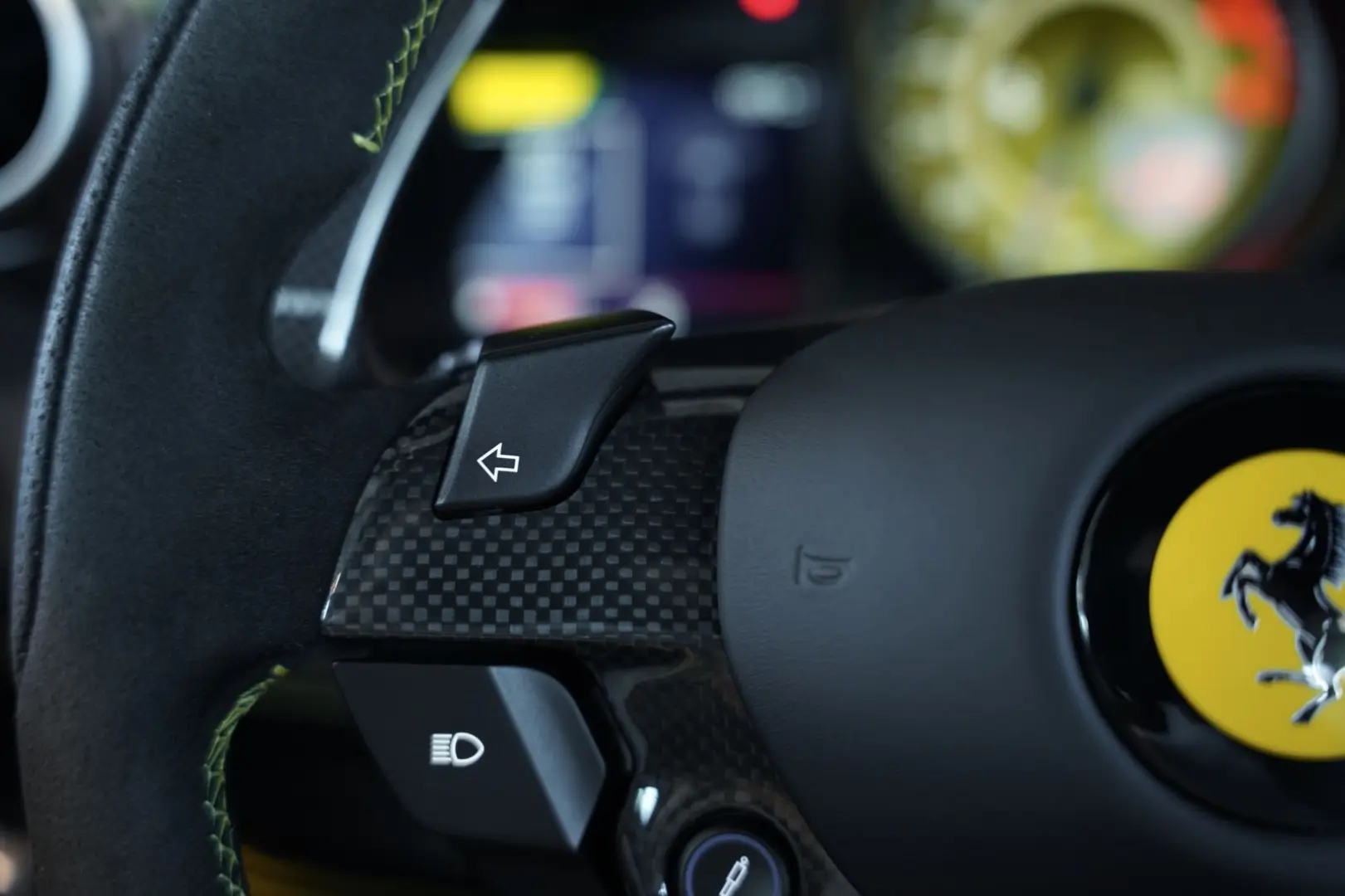 F8 Spider  Lift SOFORT Racing Daytona Alcantara