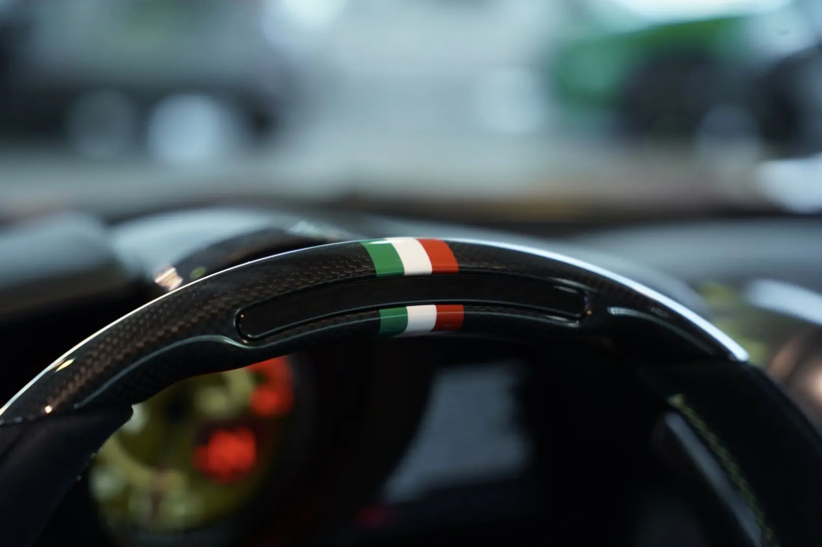 F8 Spider  Lift SOFORT Racing Daytona Alcantara