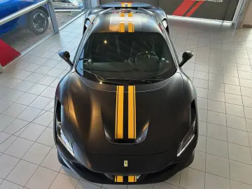 F8 Tributo Racing Lift Carbon Service neu Garant