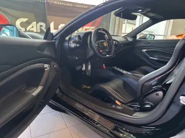 F8 Tributo Racing Lift Carbon Service neu Garant