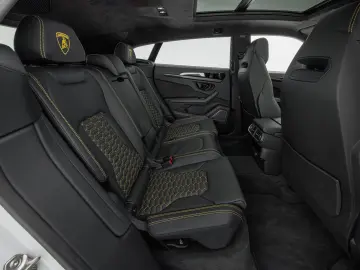 Lamborghini Urus S