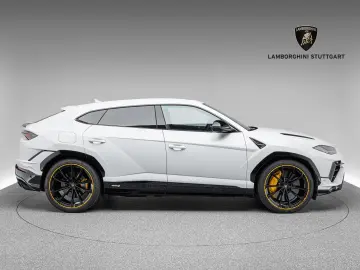 Lamborghini Urus S