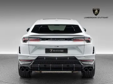 Lamborghini Urus S