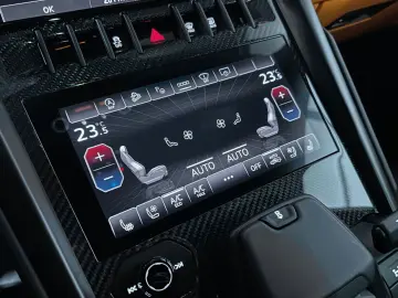 Lamborghini Urus S   Panorama   Carbon