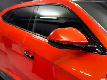 Urus Performante FULL-CARBON AKRAPOVIC MASSAGE