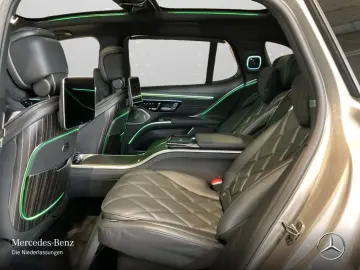 Mercedes Benz EQS 680 SUV Maybach
