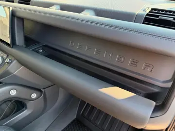 Defender 110 X-Dynamic HSE My25