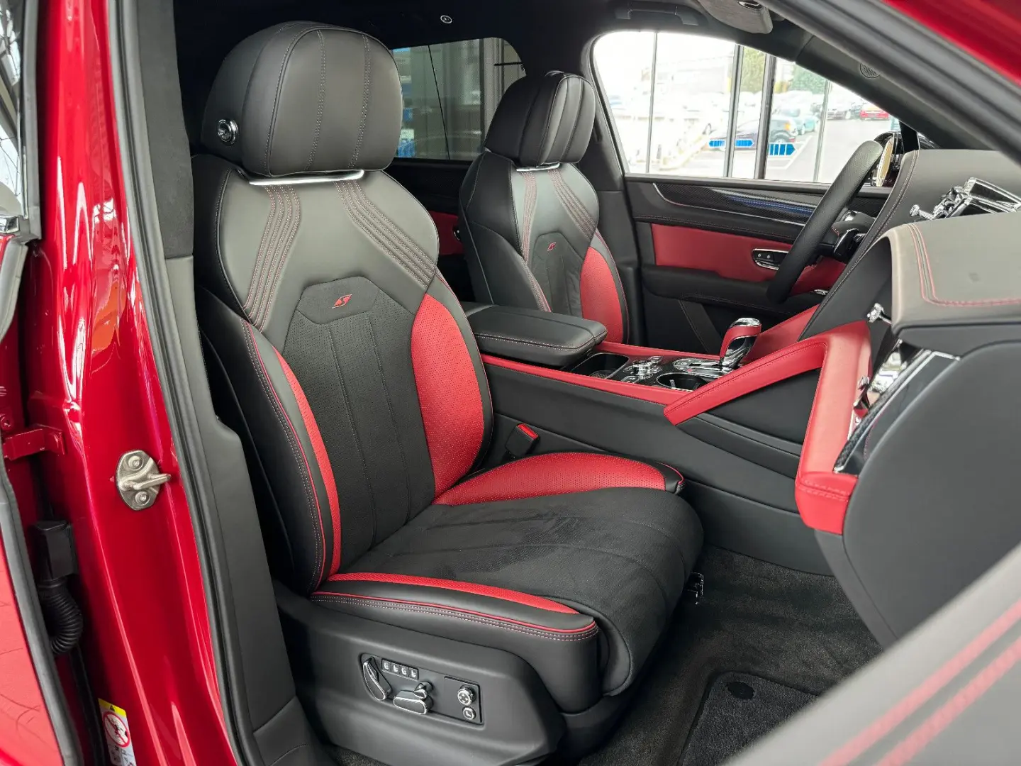 Bentayga V8 S NAIM Carbon 22  All Terrain Nachts