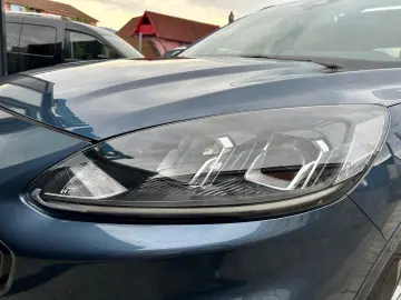 Ford Kuga Eco -Blue ST-LINE 4X4