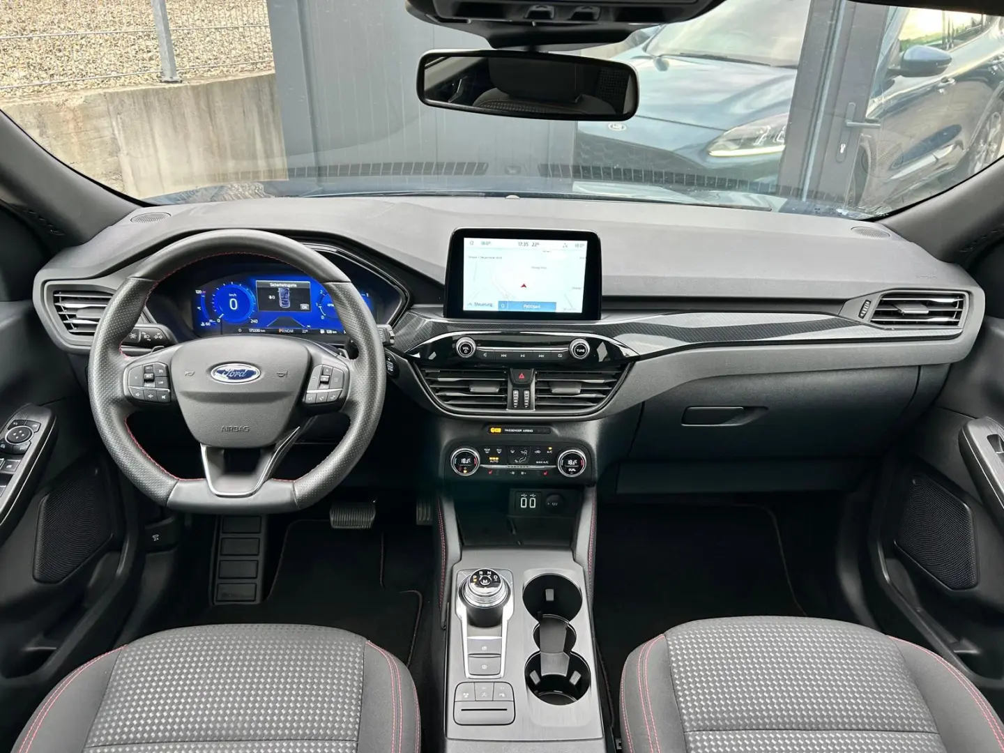 Ford Kuga Eco -Blue ST-LINE 4X4