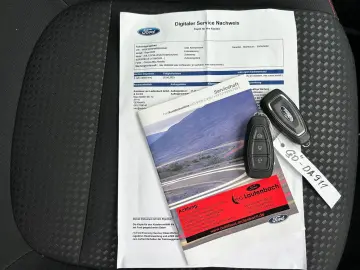 Ford Kuga Eco -Blue ST-LINE 4X4