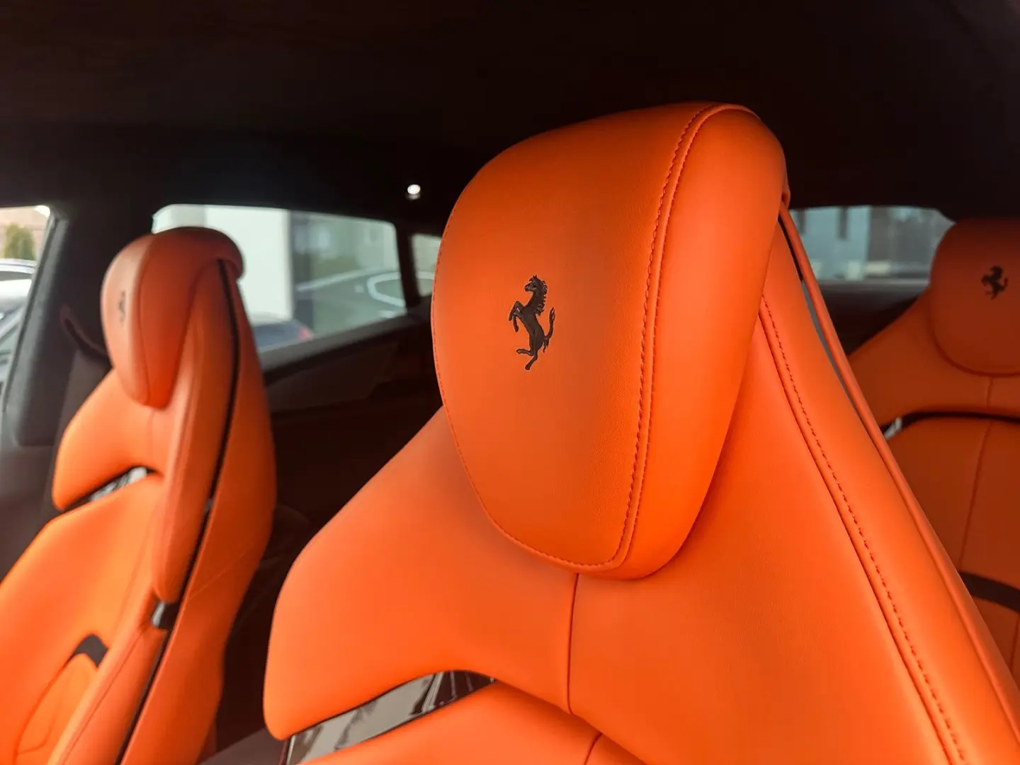 Purosangue Painted shields JBL LED Leder Orange