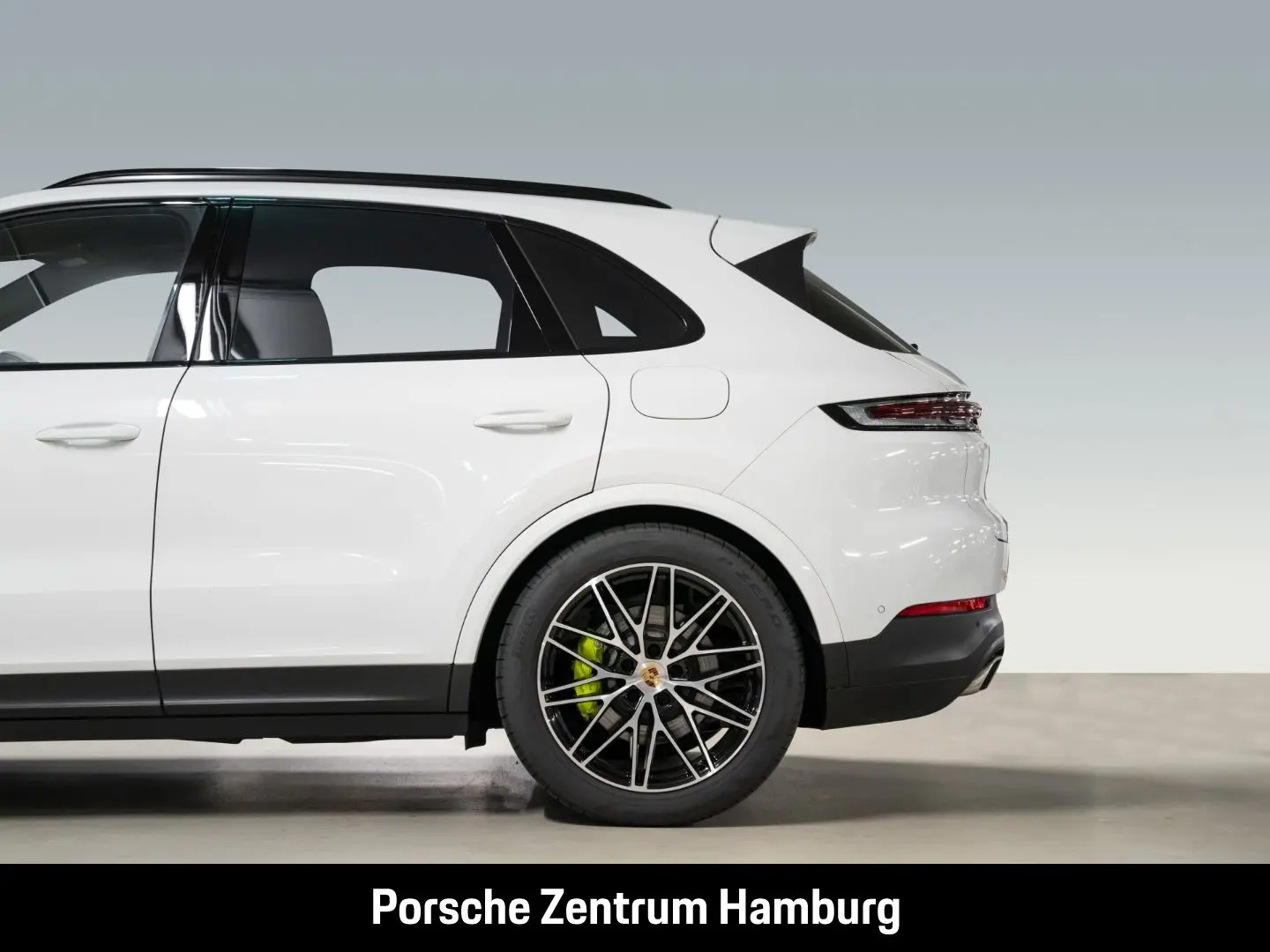 Cayenne E-Hybrid Pano PASM BOSE ACC 21-Zoll 360