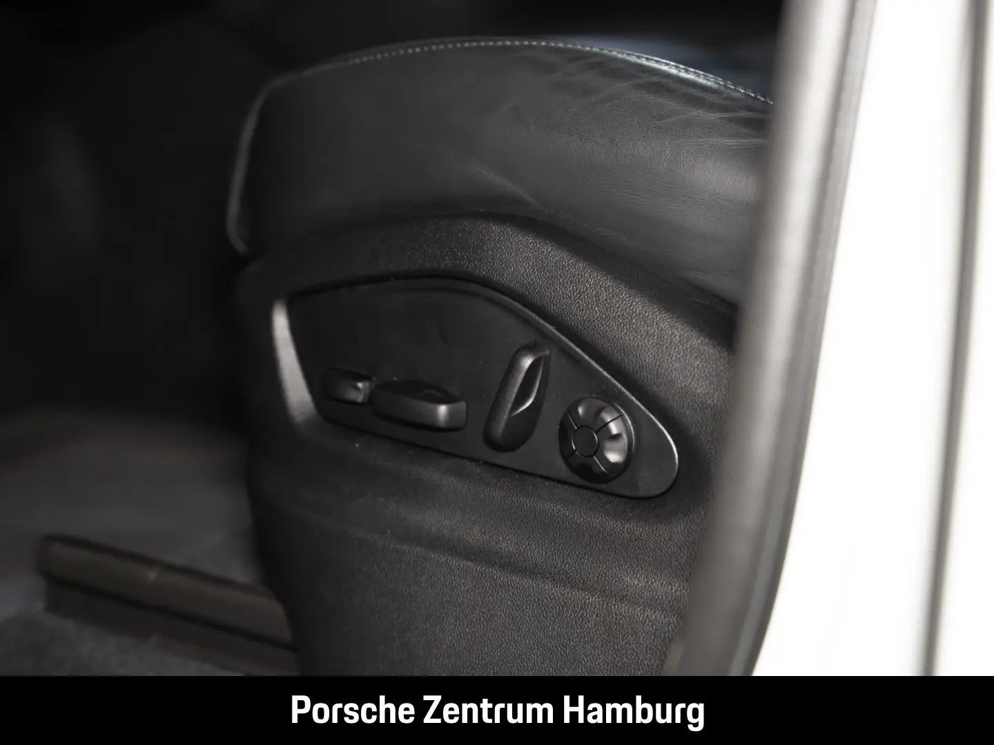 Cayenne E-Hybrid Pano PASM BOSE ACC 21-Zoll 360