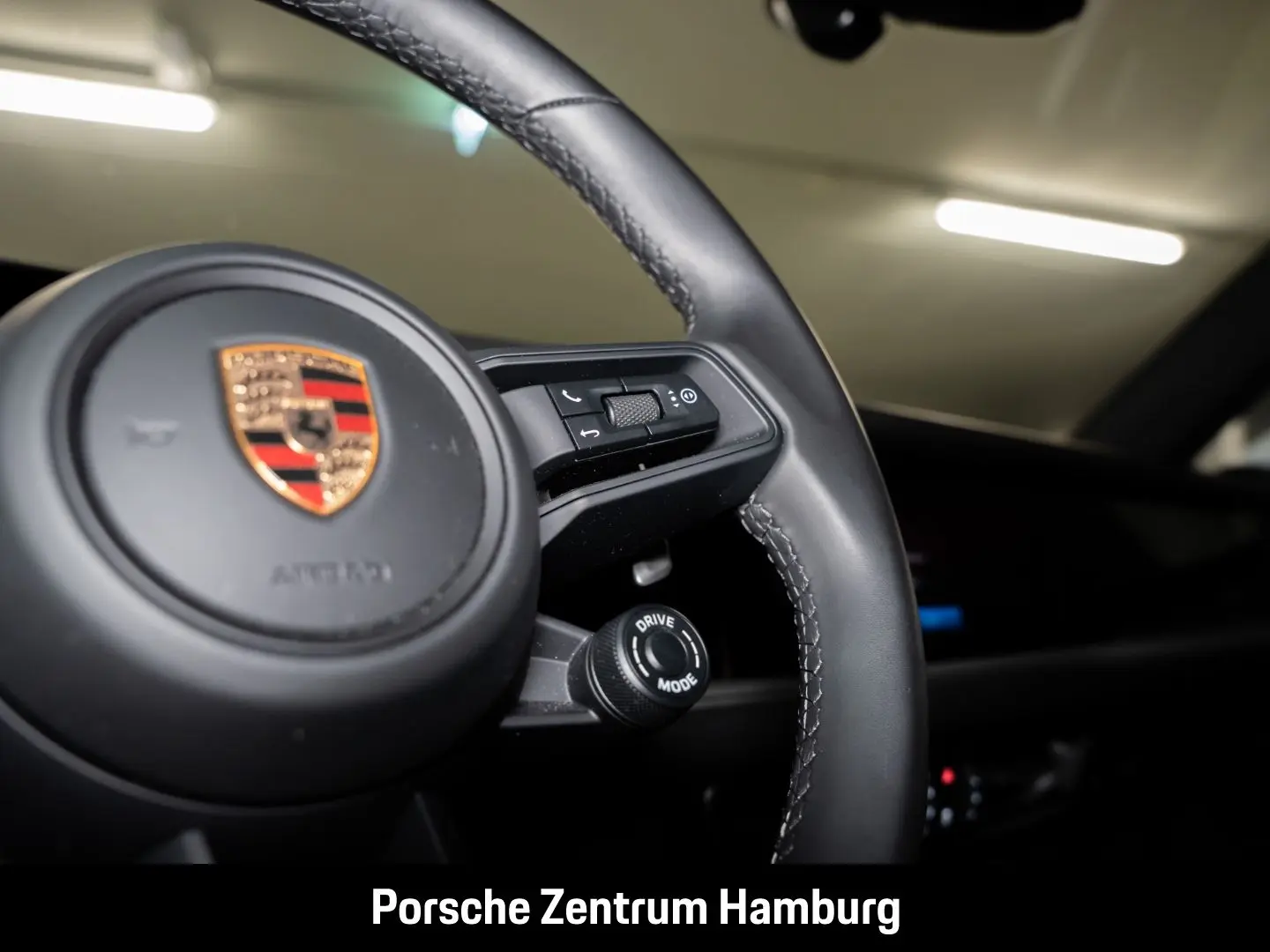 Cayenne E-Hybrid Pano PASM BOSE ACC 21-Zoll 360