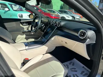 Mercedes-Benz C class 9G-TRONIC Avantgarde