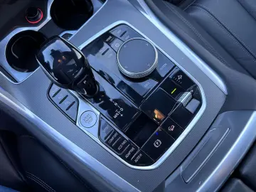 X6 xDrive30d M-Sport Laser HUD Pano ACC 22 AHK