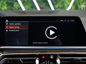 BMW X6 30d xDRIVE 360 TOW HUD