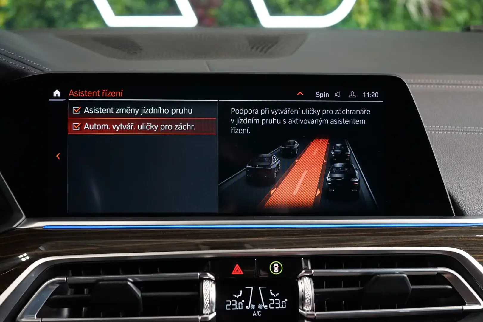 BMW X6 30d xDRIVE 360 TOW HUD