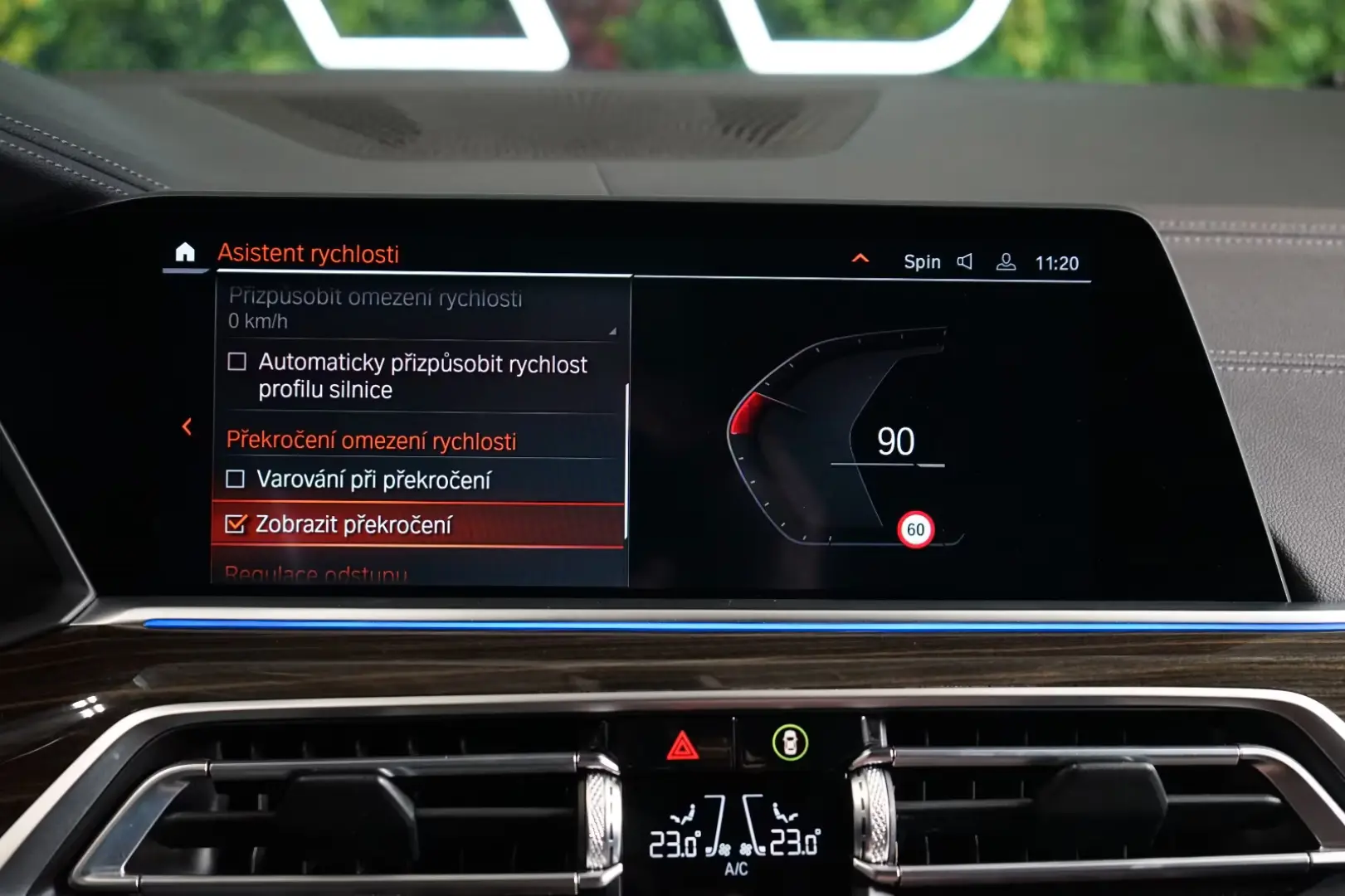 BMW X6 30d xDRIVE 360 TOW HUD