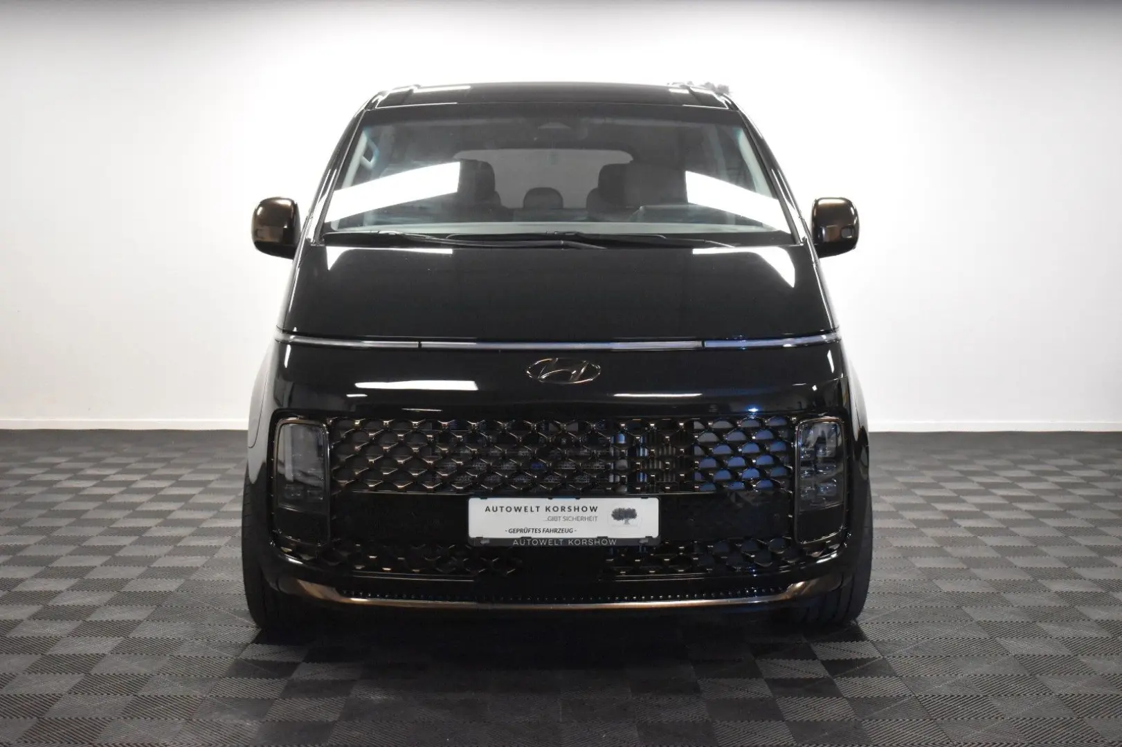 Staria Signature 7-SITZ 360  ACC BOSE LEDER LED