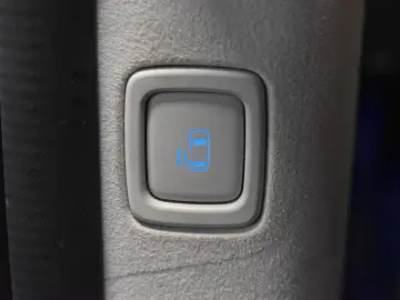 Staria Signature 7-SITZ 360  ACC BOSE LEDER LED