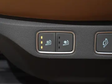 Staria Signature 7-SITZ 360  ACC BOSE LEDER LED